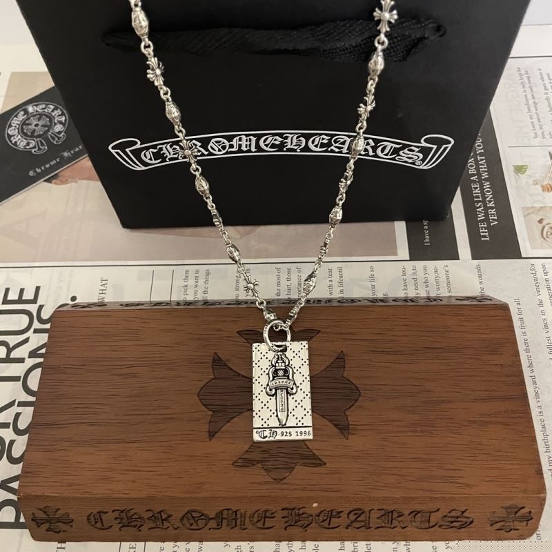 Ch**me He**ts necklaces